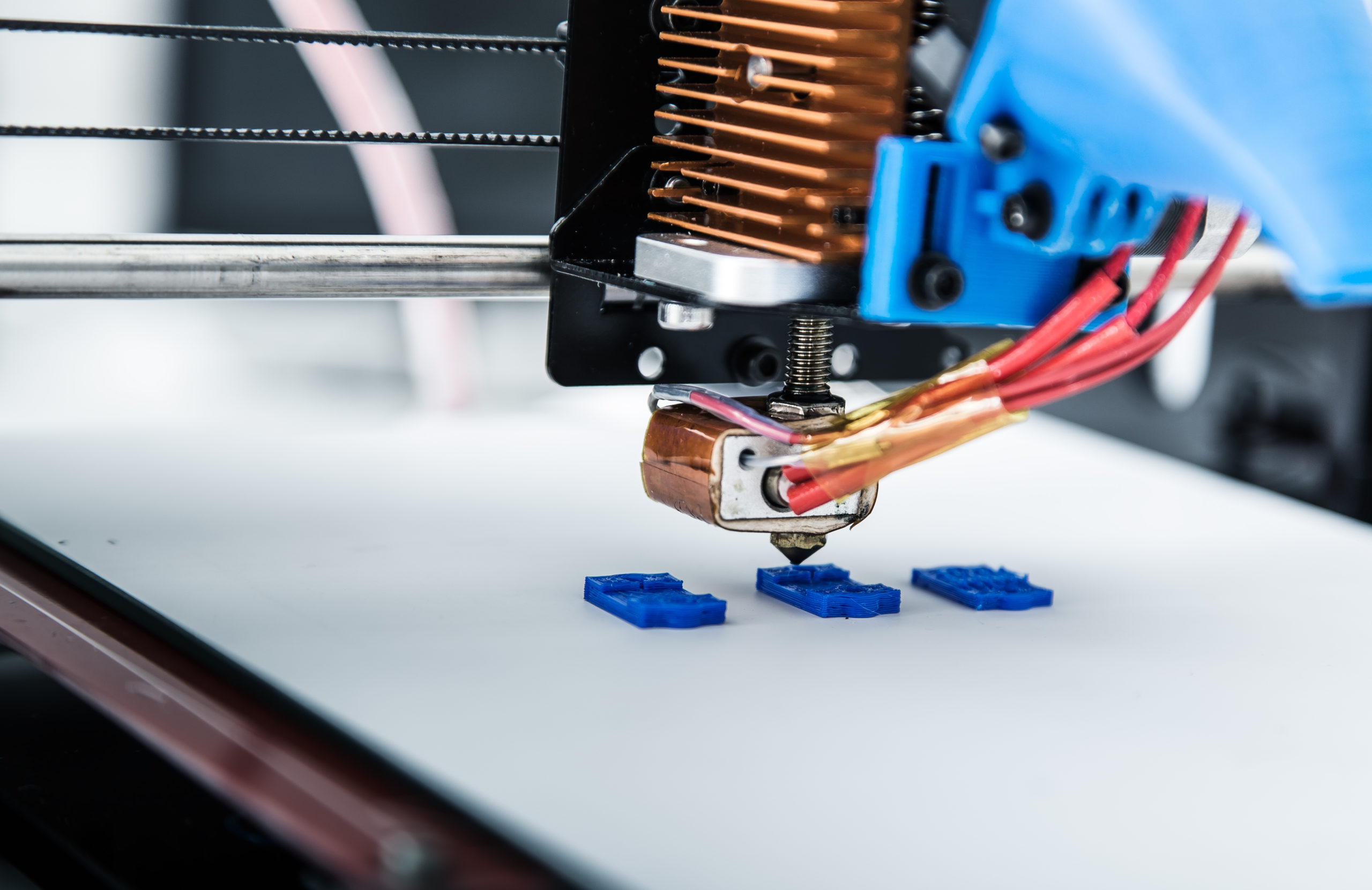 CNC Machining vs. 3D Printing for Prototyping